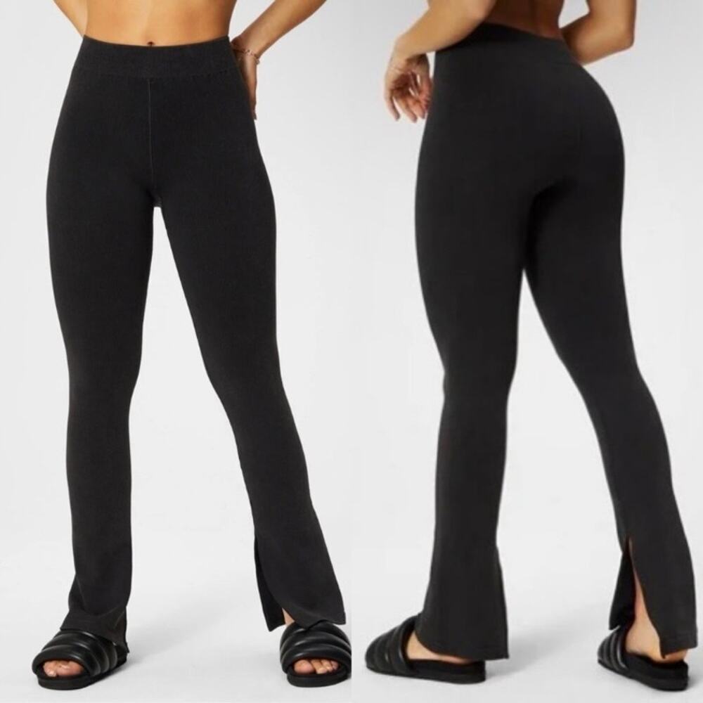 Fabletics Sz XL Black Cloud Seamless High-Waisted Split Flare Pants Leggings